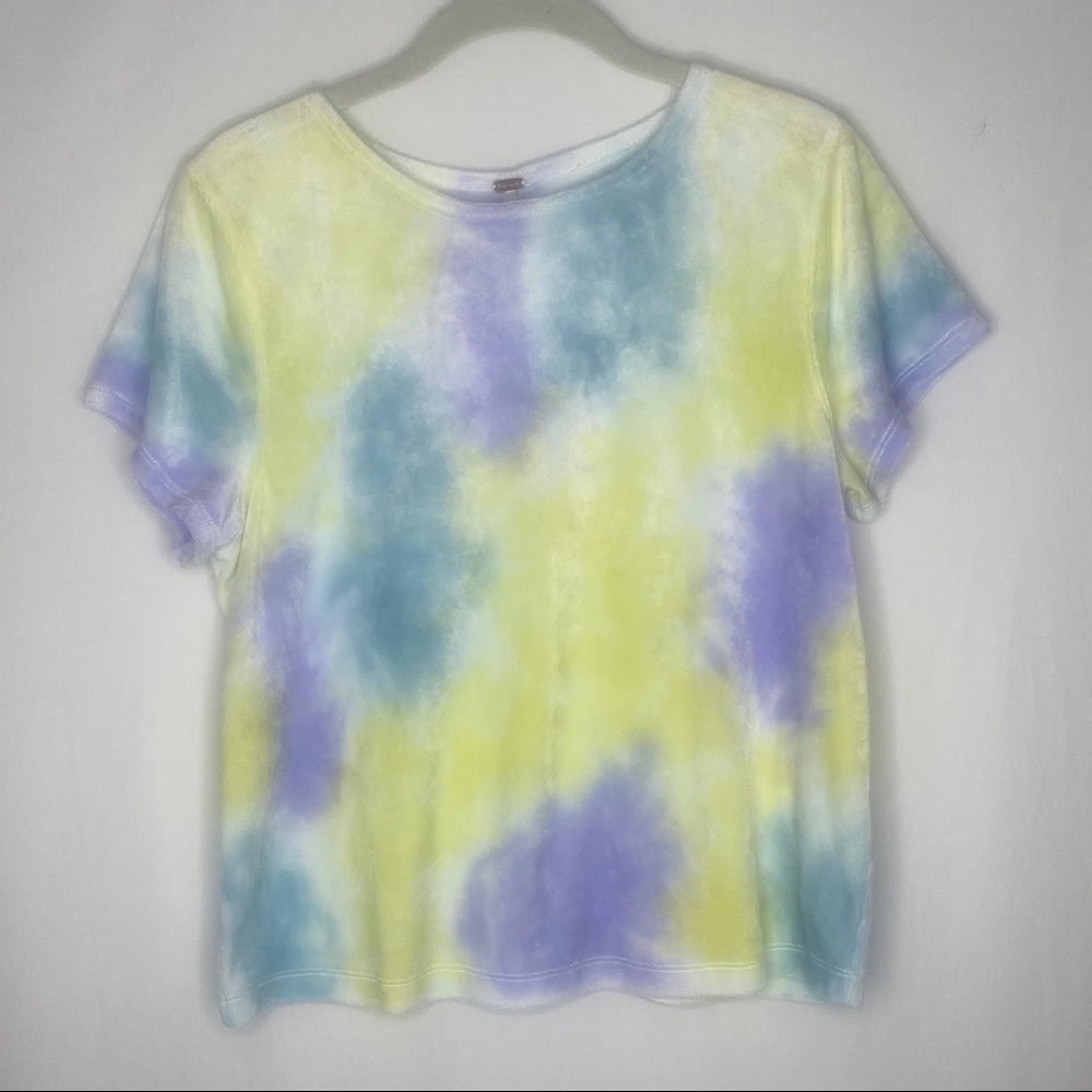 Free People NWT Large Bright Eyes Blue Purple Yellow Velvet Tie Dye T-Shirt - Picture 3 of 5